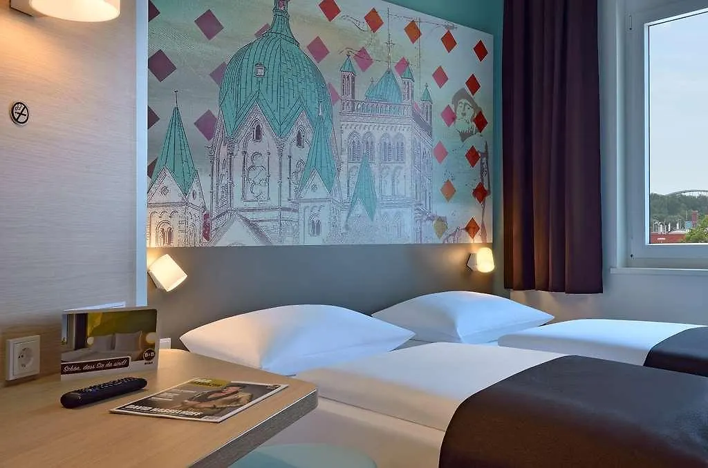 B&B Hotel نيوس