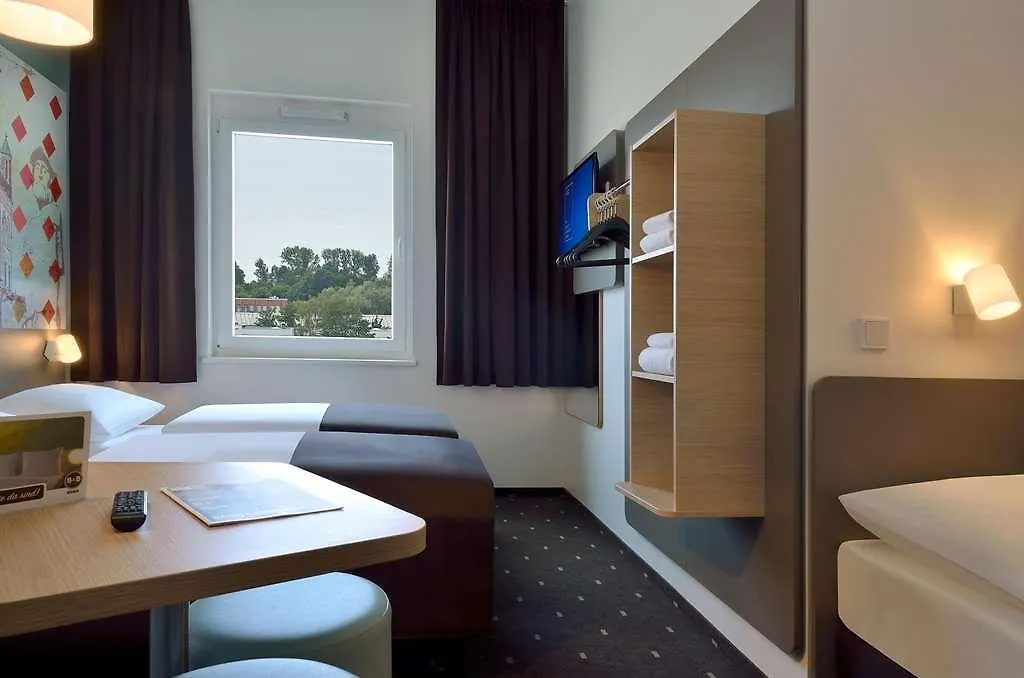 B&B Hotel نيوس 5*,  ألمانيا