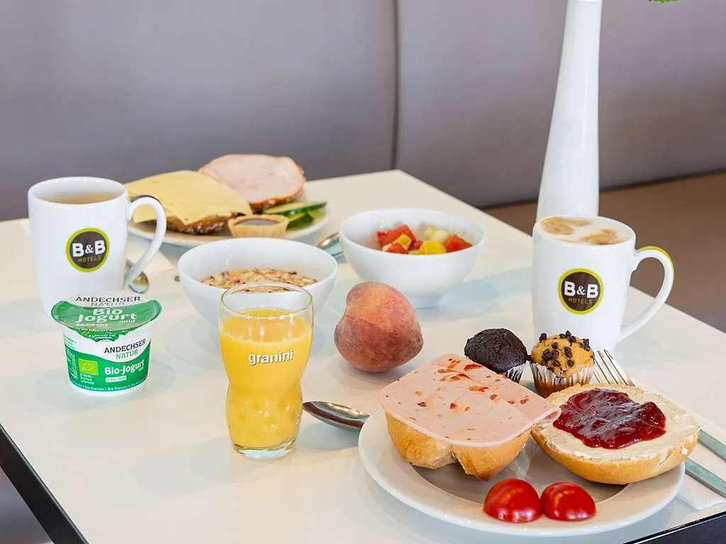 B&B Hotel نيوس