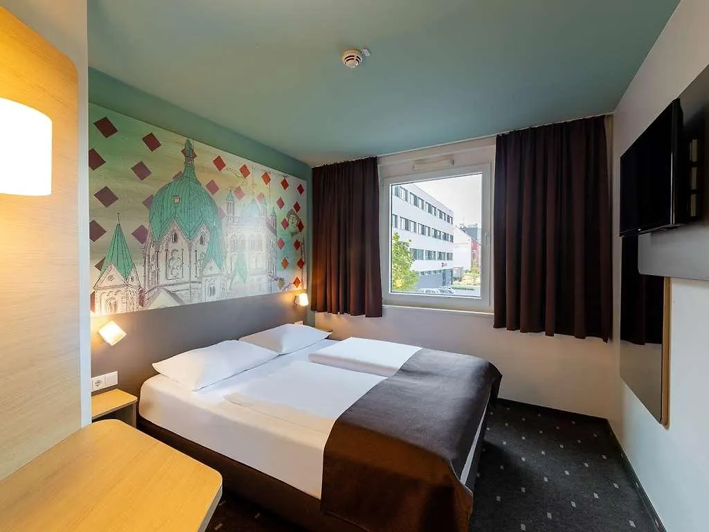 B&B Hotel نيوس