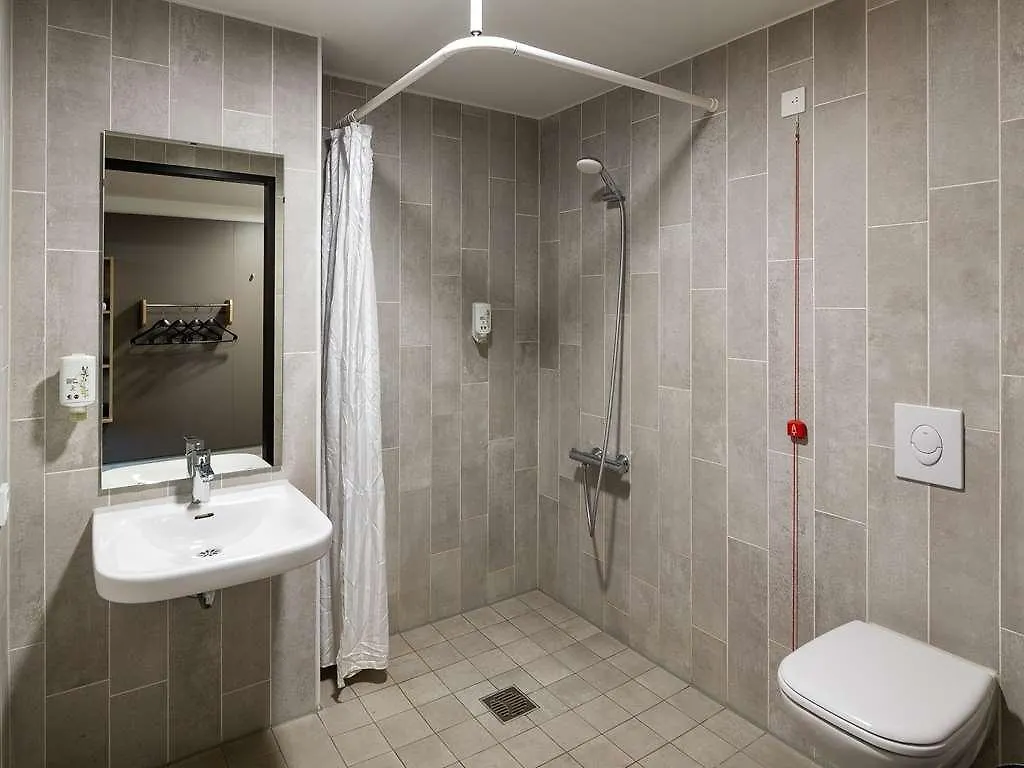 B&B Hotel نيوس